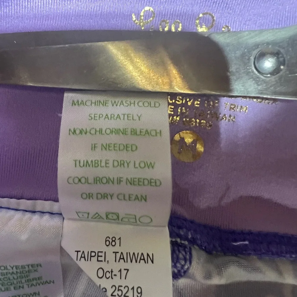 Lilly Pulitzer Luxletic Purple Pineapple Print Cropped Leggings Womens Medium